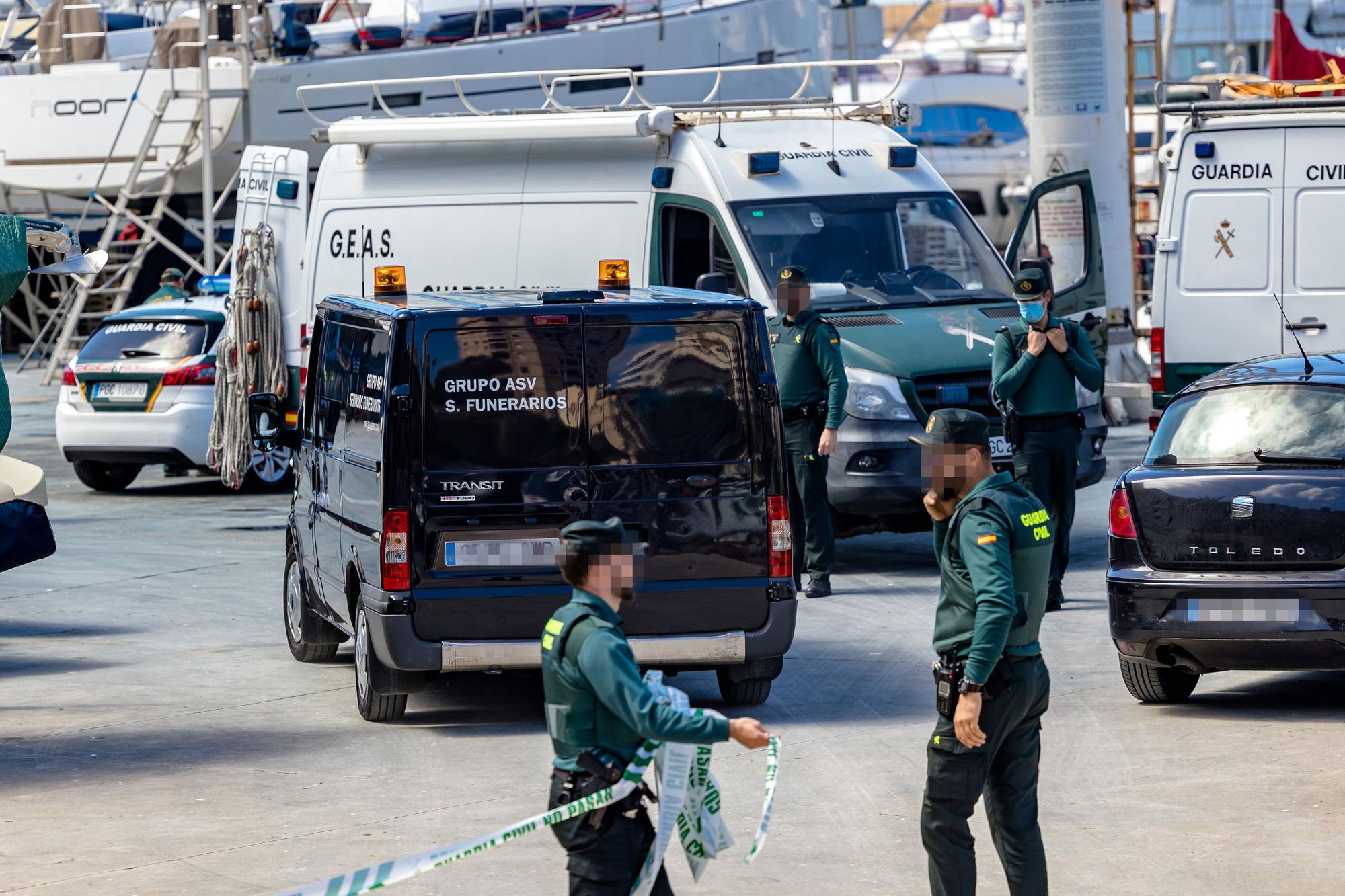 Rescate de los cadáveres de los jóvenes ahogados en Calp