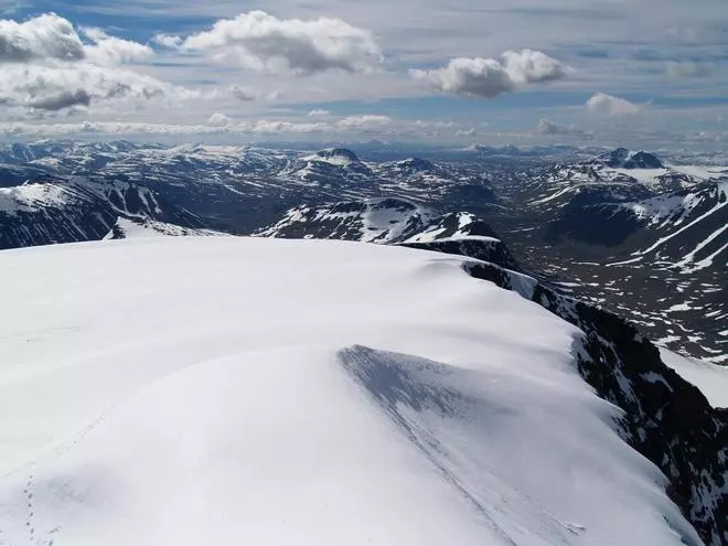La montaña más alta de Suecia deja de serlo por este peculiar fenómeno