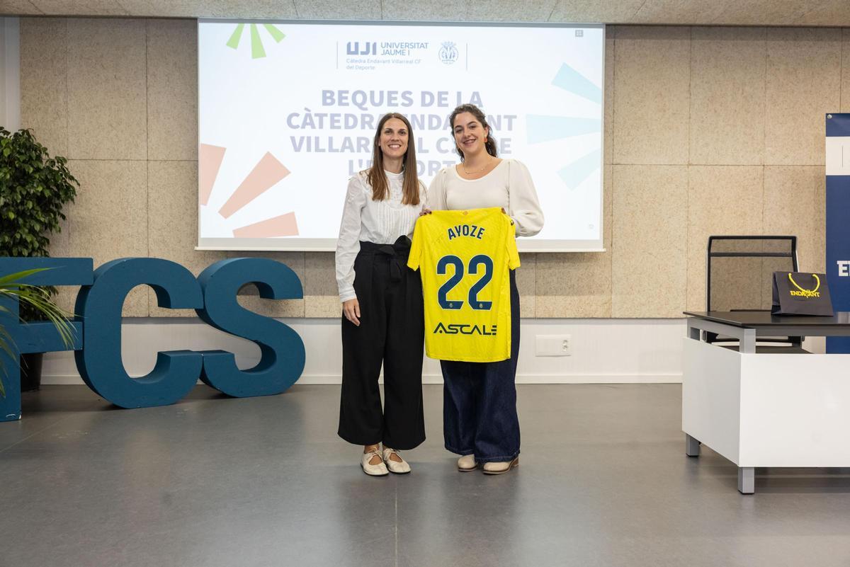 Becas Cátedra Endavant.