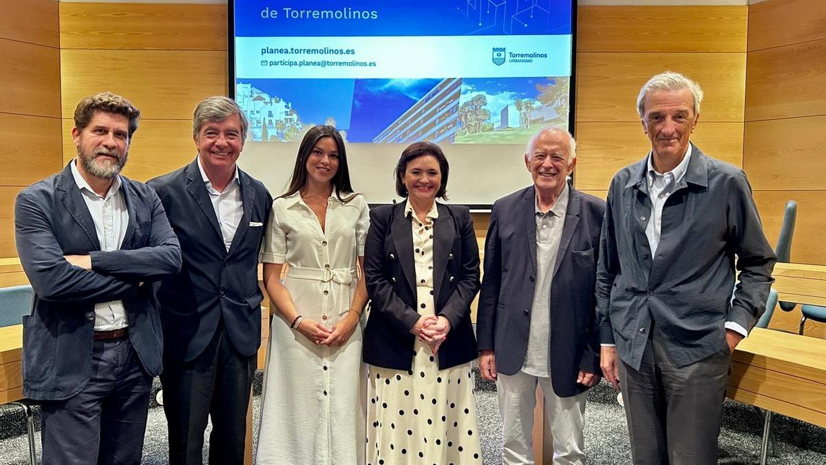 Arquitectos y urbanistas han debatido sobre el nuevo Plan de Urbanismo de Torremolinos.