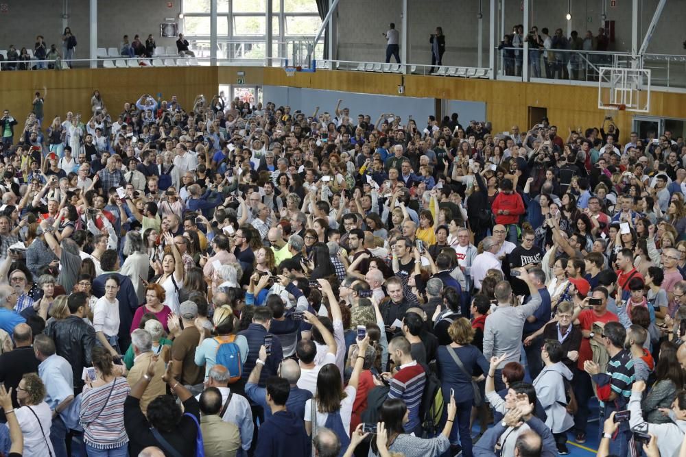 Votacions al pavelló de Santa Eugènia