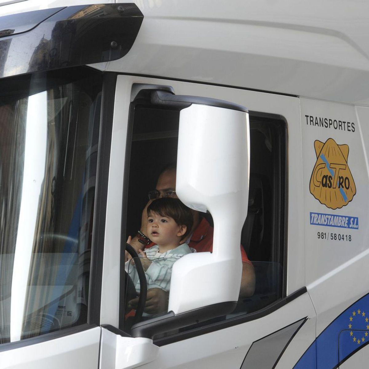 Las familias acompañaron a los conductores. | Bernabé/Javier Lalín
