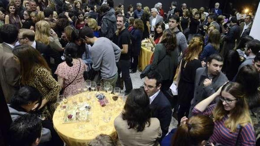 El público disfrutó de un aperitivo previo.  // Brais Lorenzo