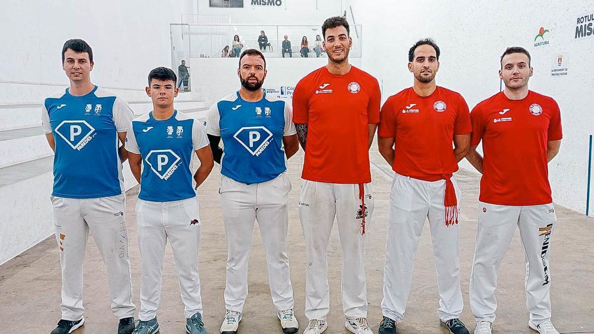 La Baronia A (blau) s'assegura el liderat del grup A davant CPV Moncada (roig).