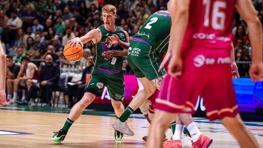 Buenas noticias para el Unicaja: la fractura de Alberto Díaz no le apartará de la competición