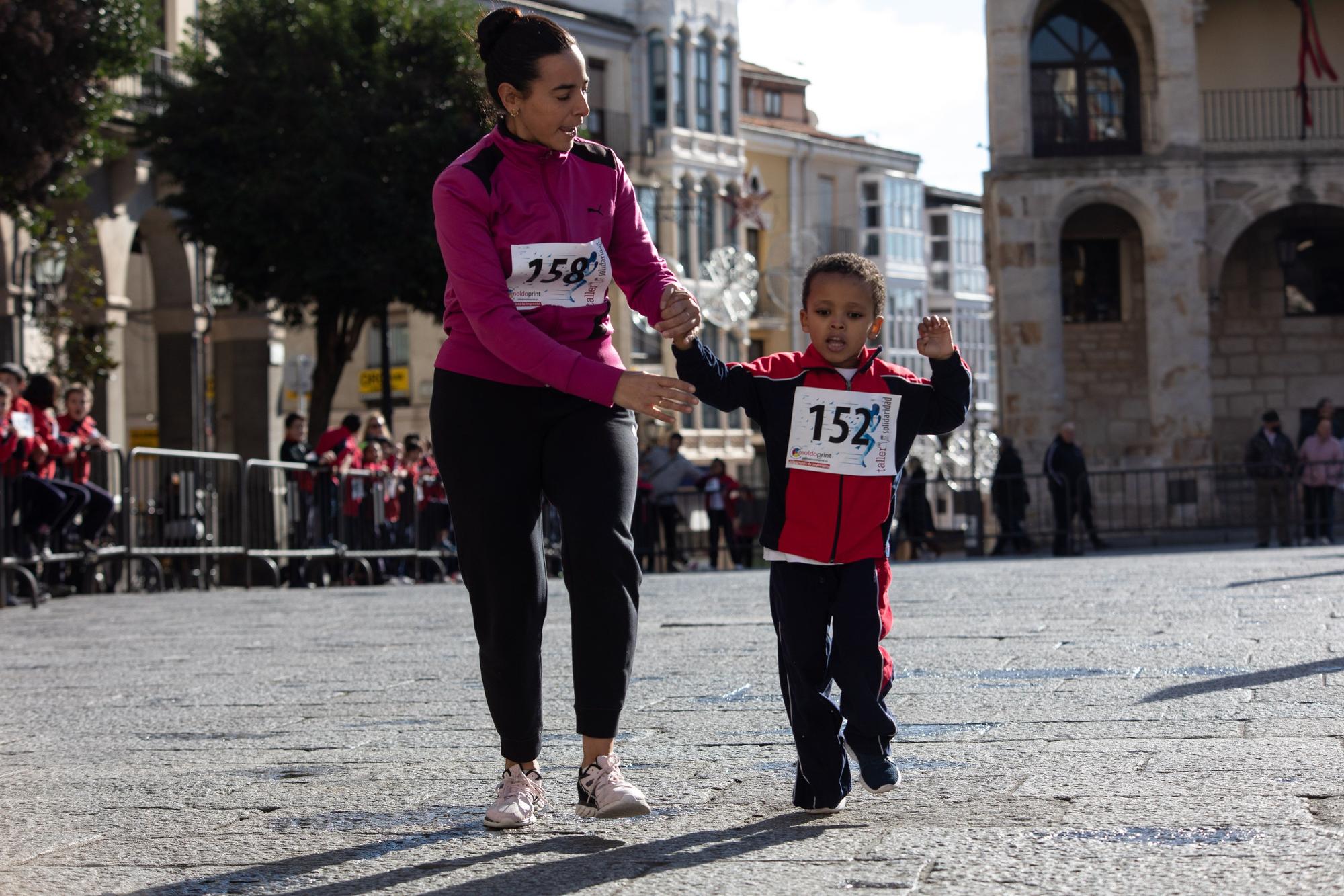 Carrera solidaria del colegio Divina Providencia