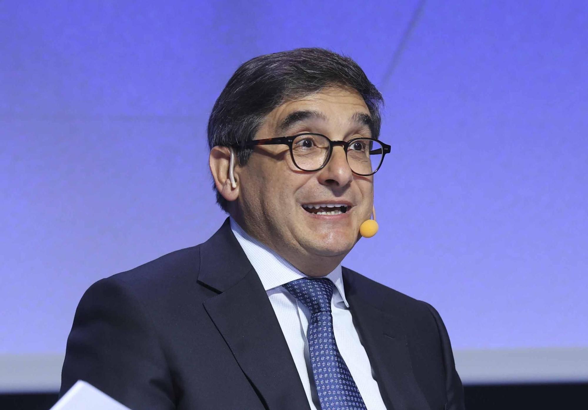 Encuentro de BBVA en Alicante: "Descubrir oportunidades en la era de la IA"