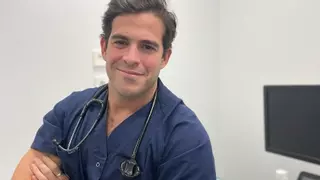 Aurelio Rojas, cardiólogo, avisa sobre el «peligro» del ibuprofeno: «No lo tomes sin saber esto»