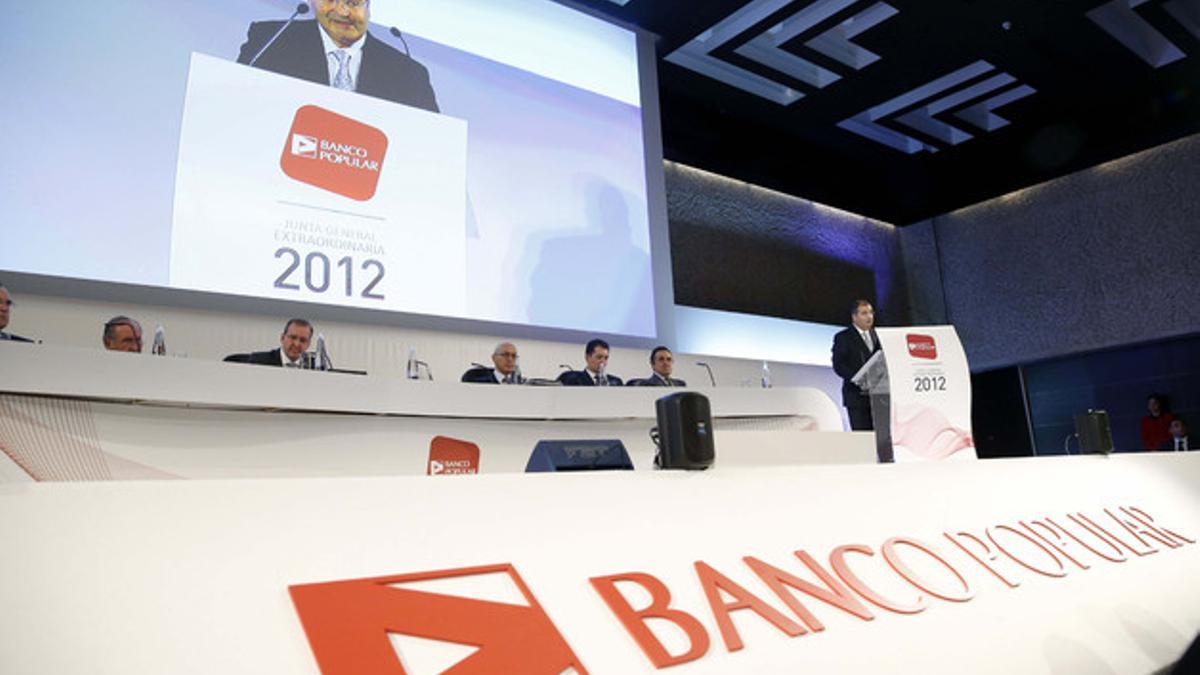 El presidente del Banco Popular, Ángel Ron, durante la junta de accionistas, el sábado en Madrid.