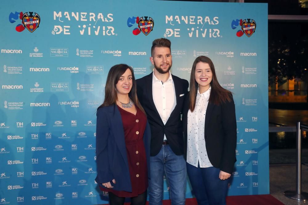 El Levante UD y su Fundación presentan la película levantinista "Maneras de vivir"