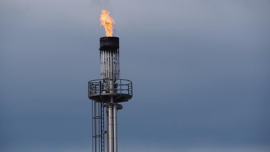 ¿Deben gravarse las emisiones de metano de los combustibles fósiles y los residuos?