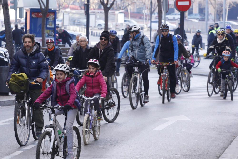 Pedalada de Mou-te en bici