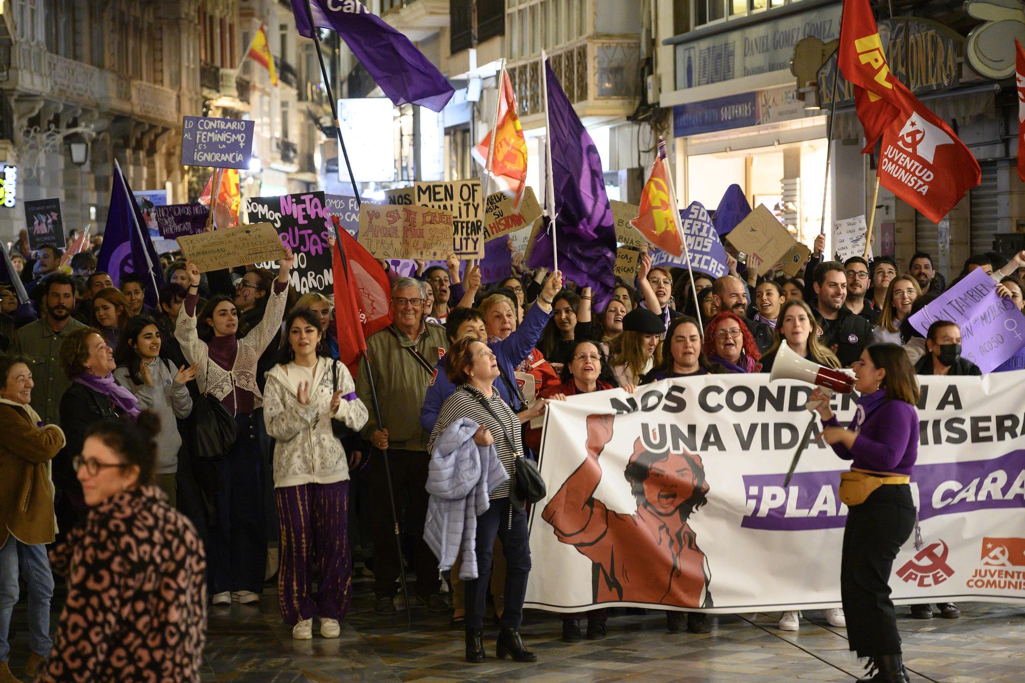 Manifestación del 8M en Cartagena - La Opinión de Murcia