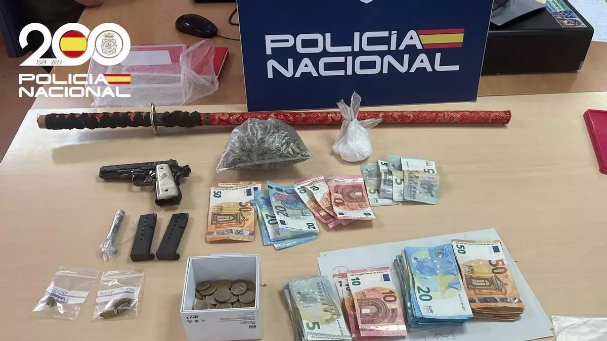 Detenido tras disparar varias veces en una caseta dedicada a la venta de droga en Son Banya, en Palma