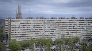 Una baralla a Sant Adrià deriva en trets a l’aire a La Mina i un cotxe  tirotejat