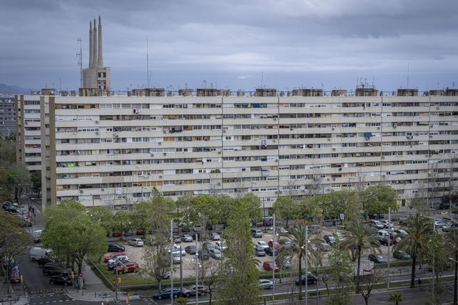 Operativo de los Mossos en Barcelona, Badalona, Sant Adrià, Terrassa y Maçanet por un tiroteo en La Mina ocurrido en mayo