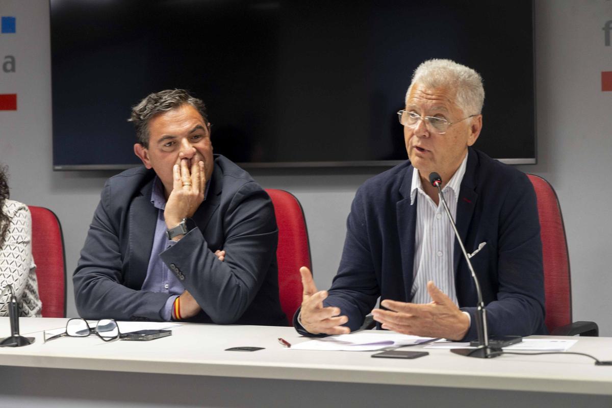 Una tensa asamblea de Hogueras