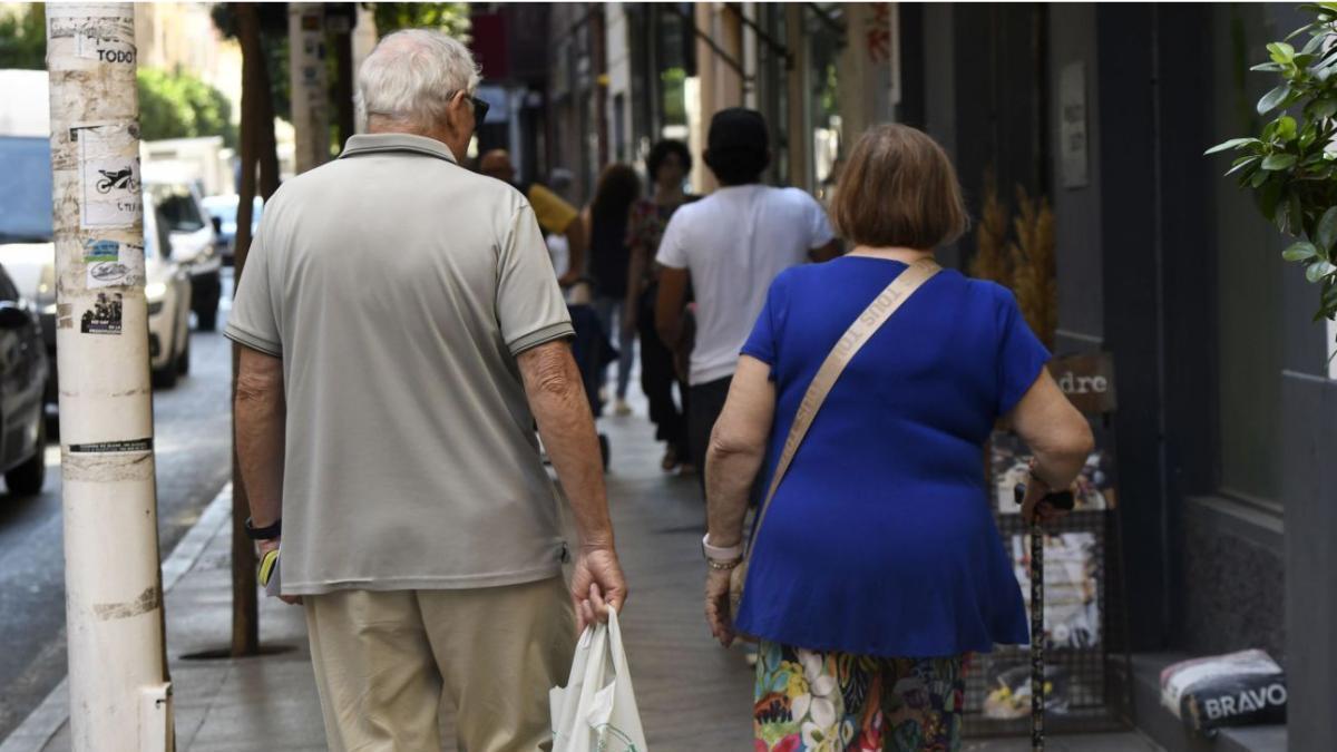La Seguridad Social permite jubilarse a los 61 años a los murcianos que hayan cotizado 33 años, pero solo en estos casos