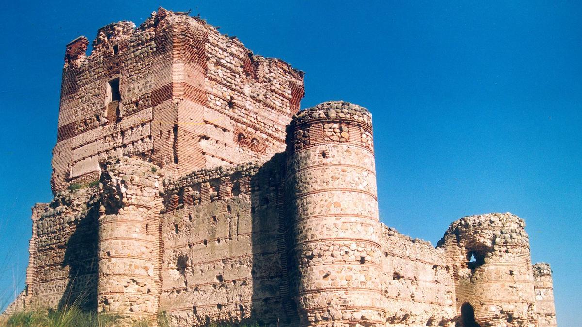 A pesar de ser un completo desconocido, merce la pena acercarse a verlo