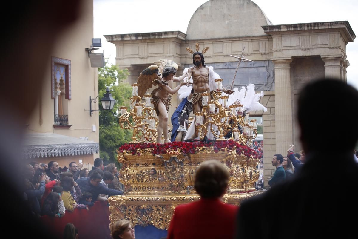 El Resucitado y la Virgen de la Alegría cierran la Semana Santa cordobesa