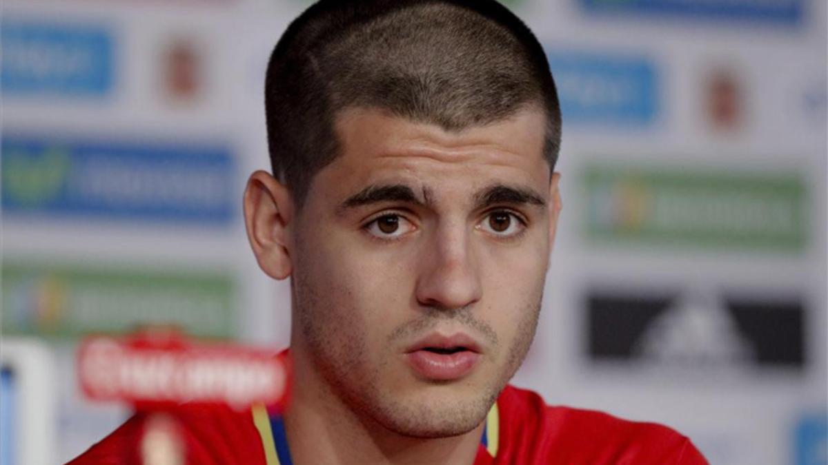 Morata salió con nuevo 'look'