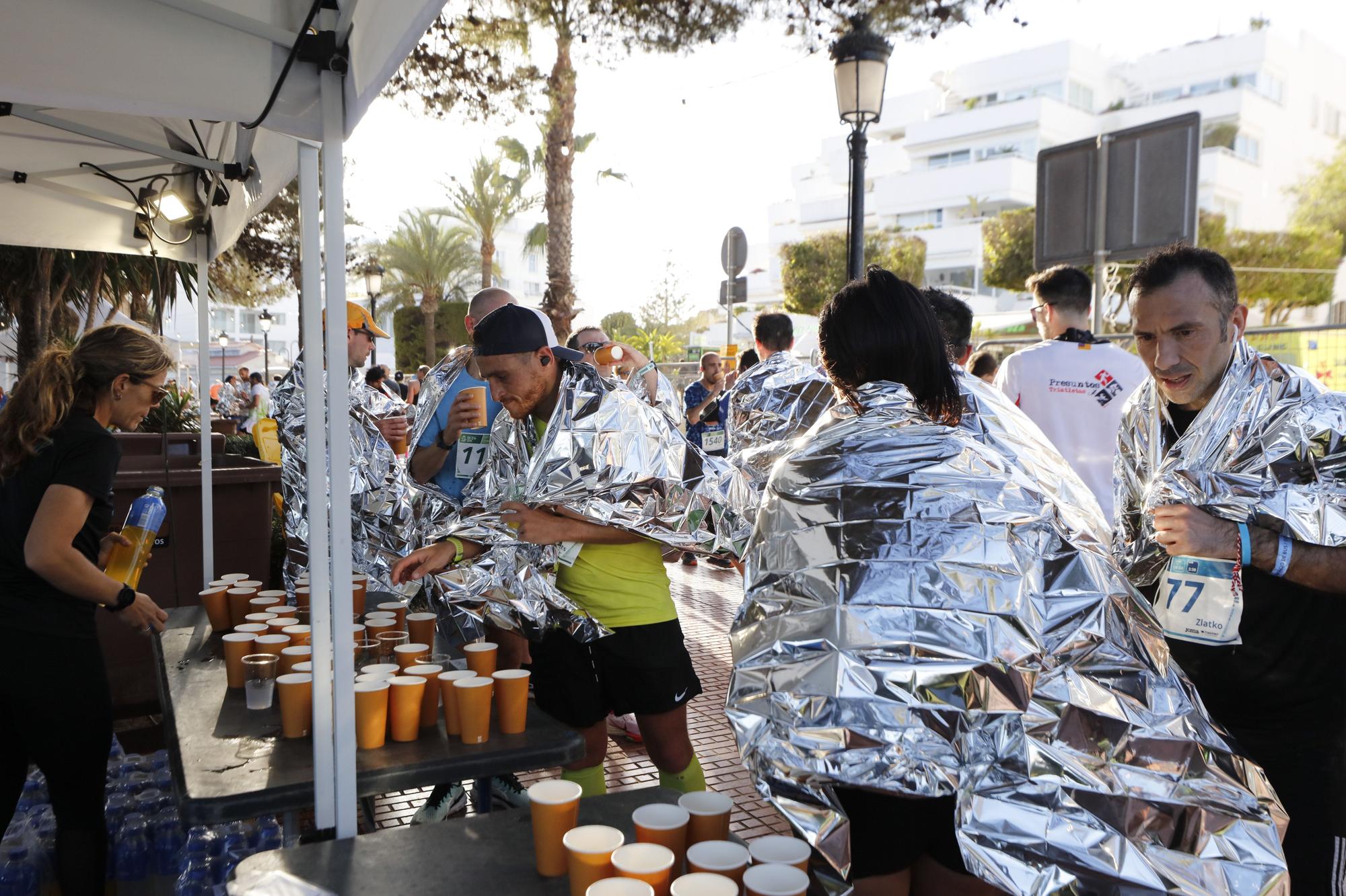 Búscate en nuestra galería de fotos del Santa Eulària Ibiza Marathon