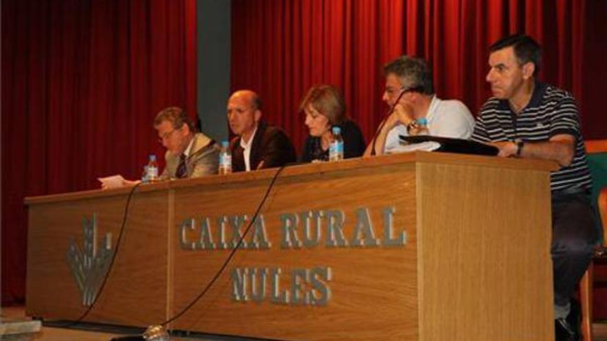 El Ayuntamiento aportará enmiendas al borrador de la nueva legislación del litoral