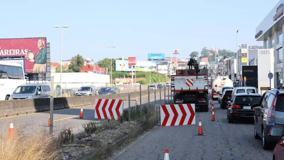 Arranca el desmontaje de la «cárcel» de la avenida de Madrid de Vigo