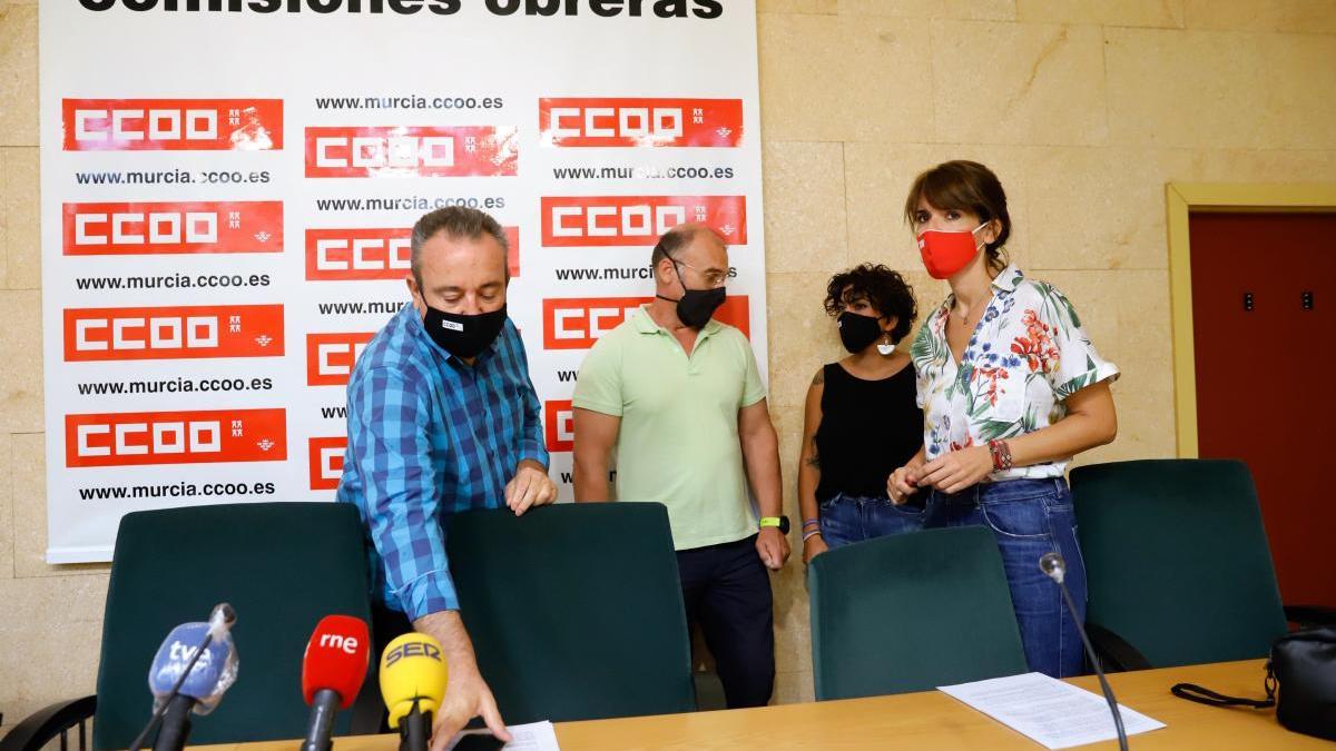 Un momento de la rueda de prensa celebrada este martes.