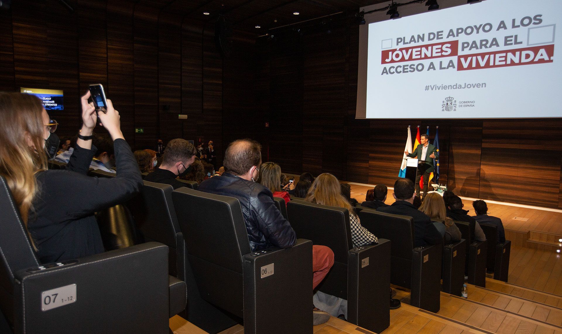 Pedro Sánchez presenta en la Comunitat Valenciana el plan de apoyo a los jóvenes para el acceso a la vivienda