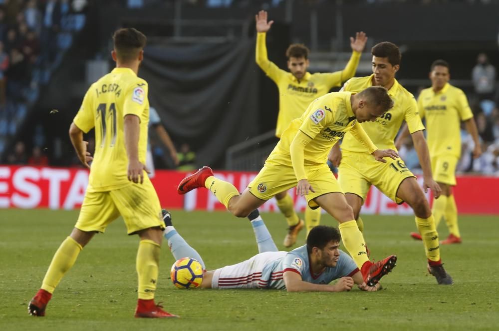 Las mejores fotografías del duelo entre vigueses y castellonenses en Balaídos.