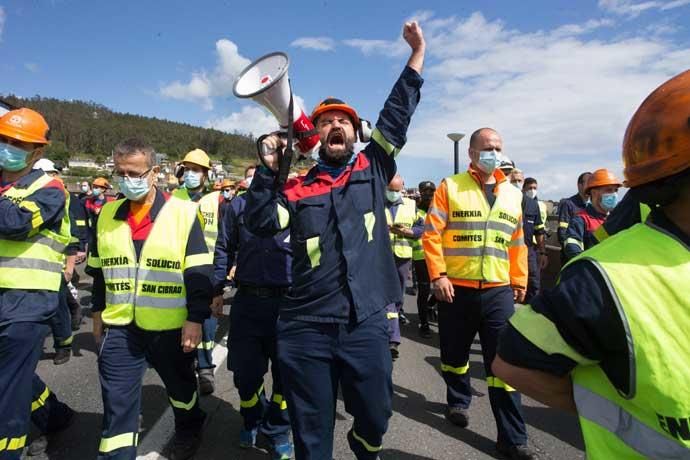 Reclaman en Viveiro la continuidad del aluminio