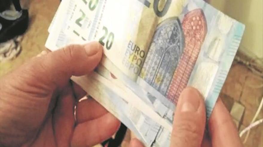 Caen tres laboratorios en Badalona en los que falsificaban euros