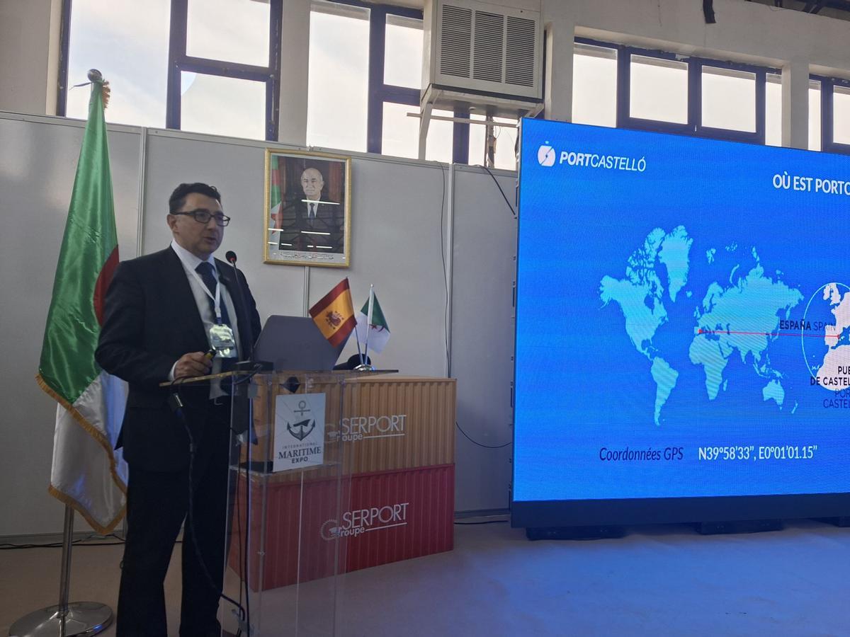 El director de PortCastelló durante la misión comercial a Argelia.