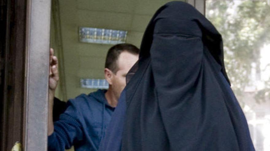 Una mujer con &#039;burka&#039;.