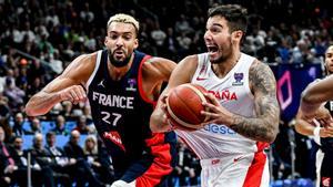 Willy Hernangomez durante la final ante Francia