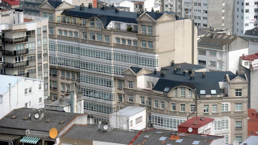 Fachada del edificio antes conocido como Conde de Fenosa.