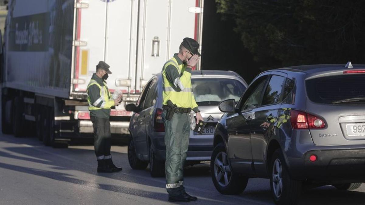 Tráfico suma una media de 366 multas diarias en la red viaria de Baleares