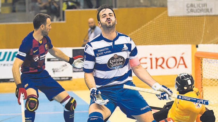 David Torres se lamenta por una ocasión fallada en el partido contra el Barcelona.