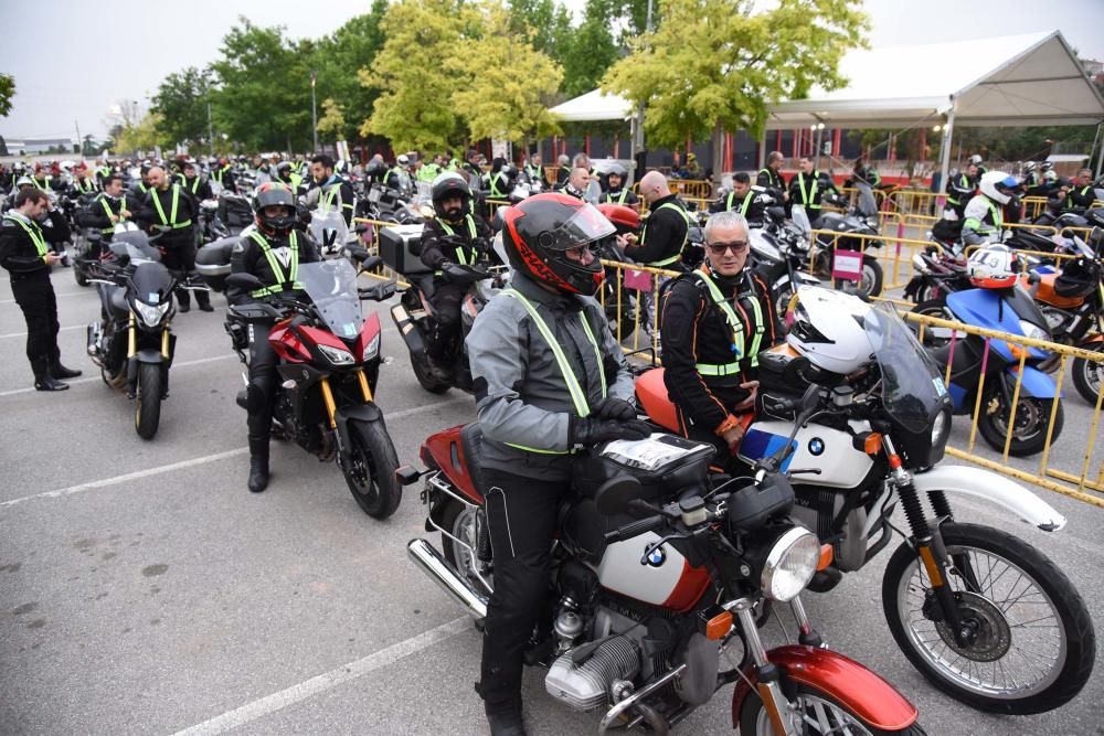 Desenes de motos arranquen la seva marxa a Manresa