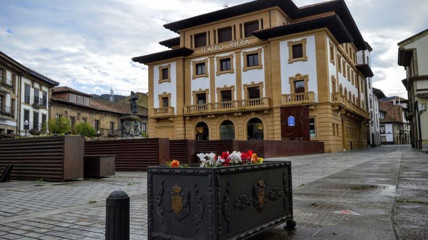 Proyecciones de ópera y cine, en el Teatro Riera de Villaviciosa