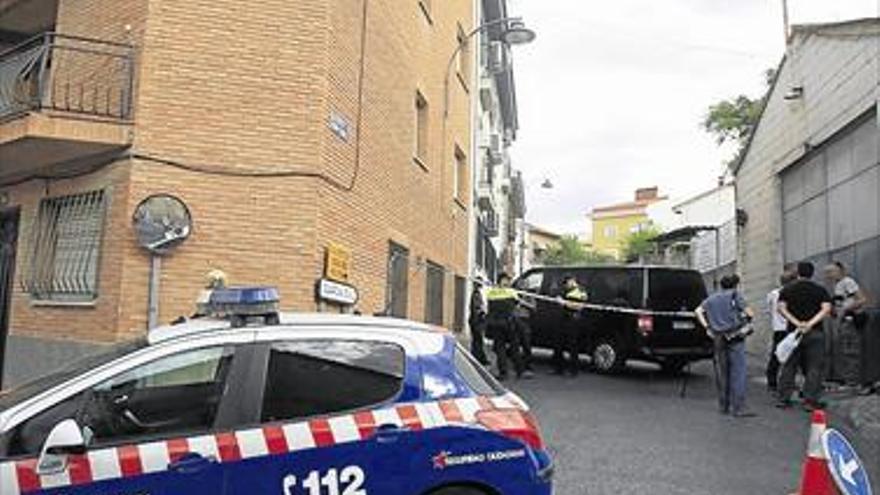 Mata a puñaladas a su novia y la madre de esta en Madrid