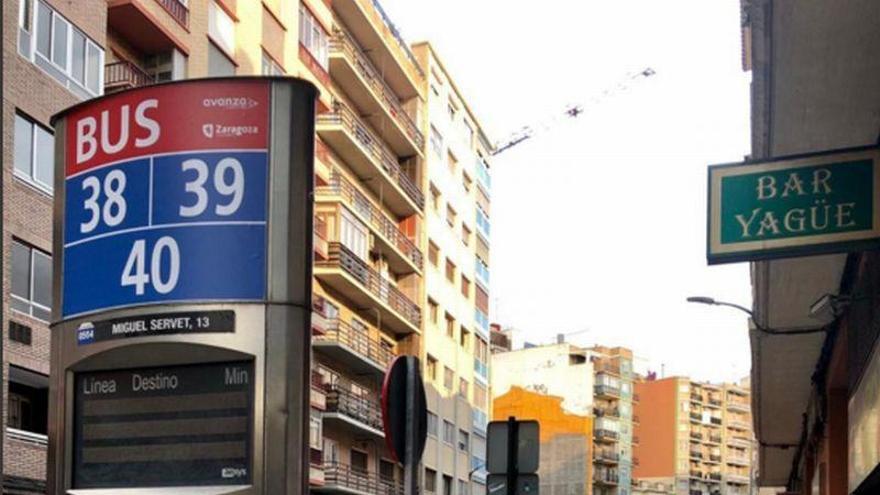 Atropellada por una bicicleta en la calle Miguel Servet