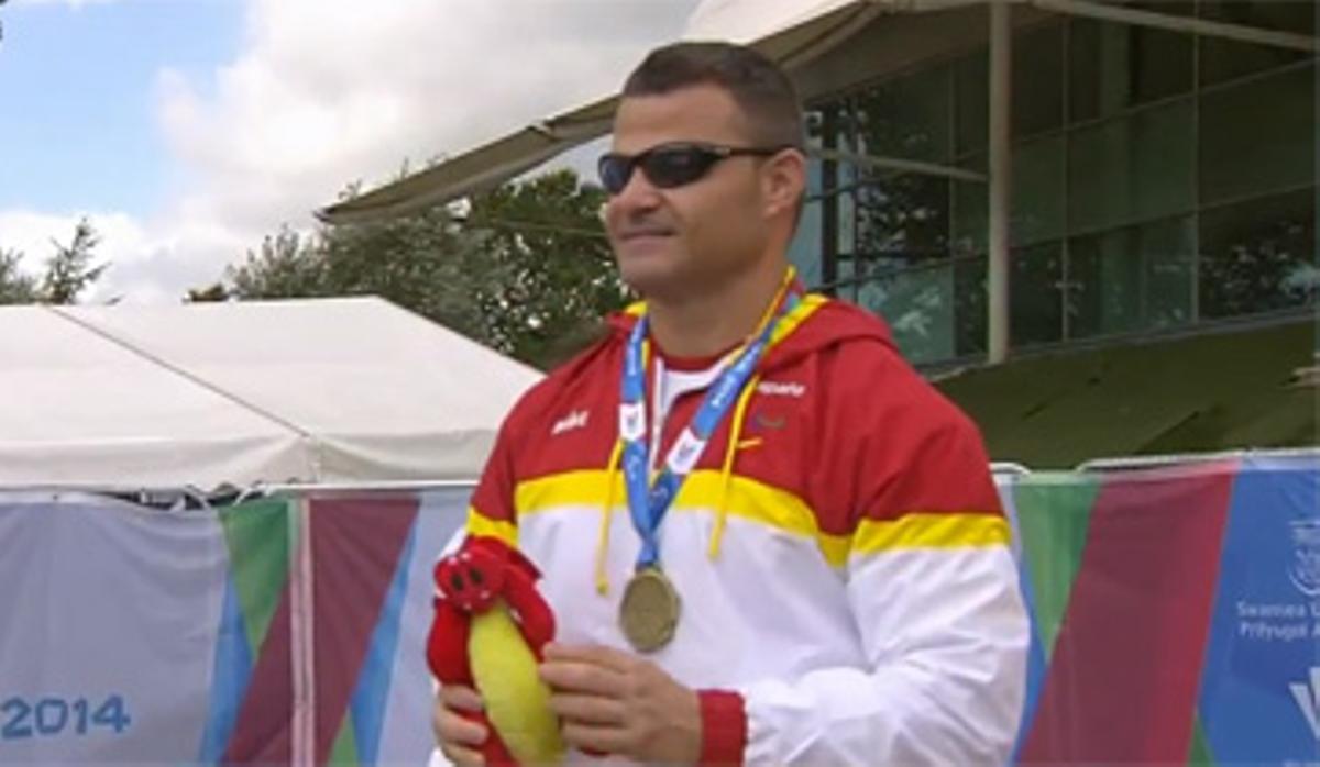 David Casinos se colgó el oro en lanzamiento de disco durante una lluviosa tercera jornada del Campeonato de Europa de Atletismo Paralímpico, que se celebra en Swansea (Gran Bretaña).