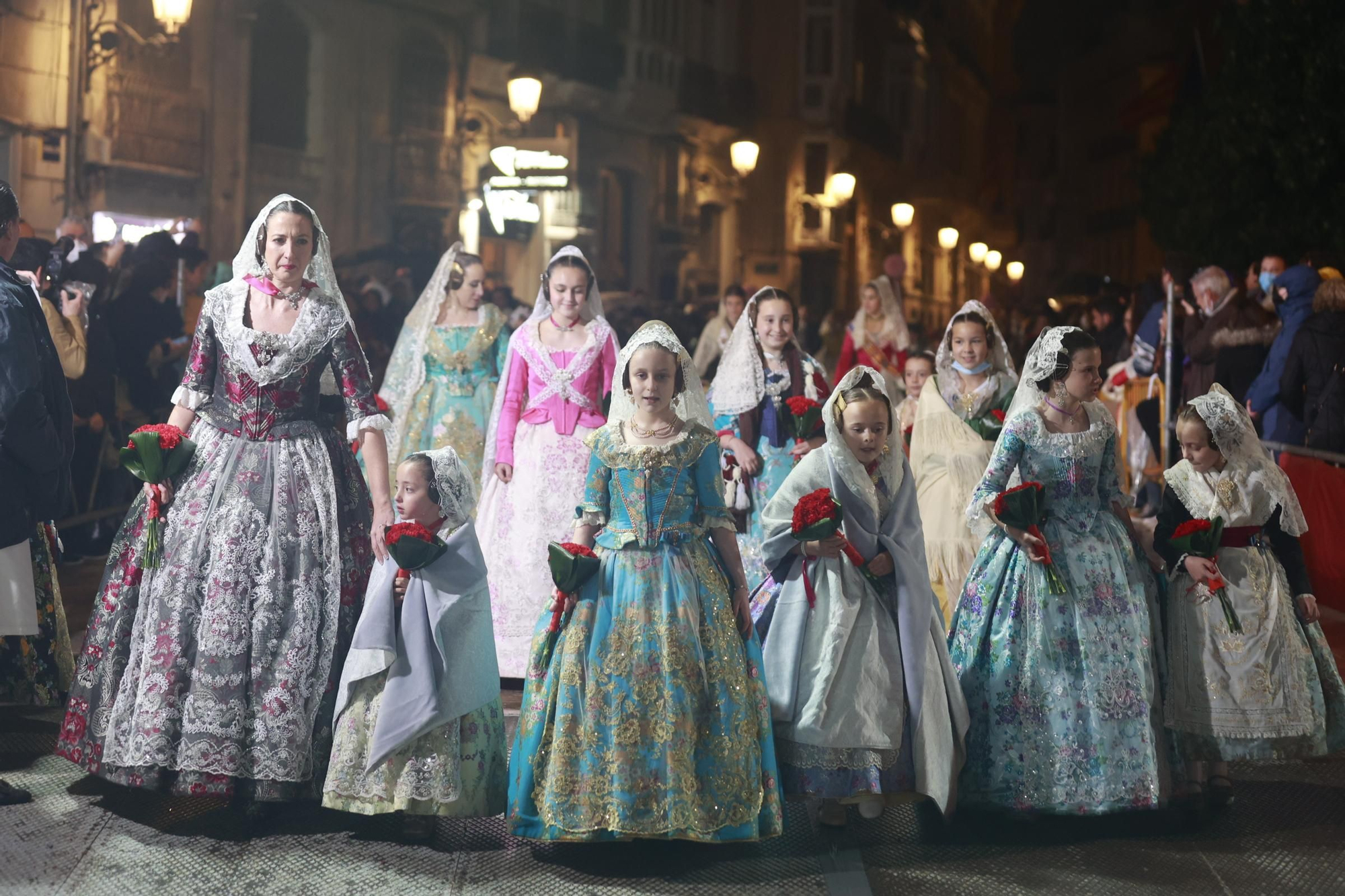 Búscate en la Ofrenda por la calle Quart (entre 22.00 y 23.00 horas)