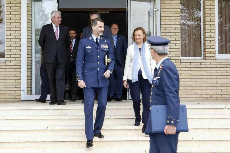 Fotogalería de la visita de Felipe VI a la Base Aérea de Zaragoza