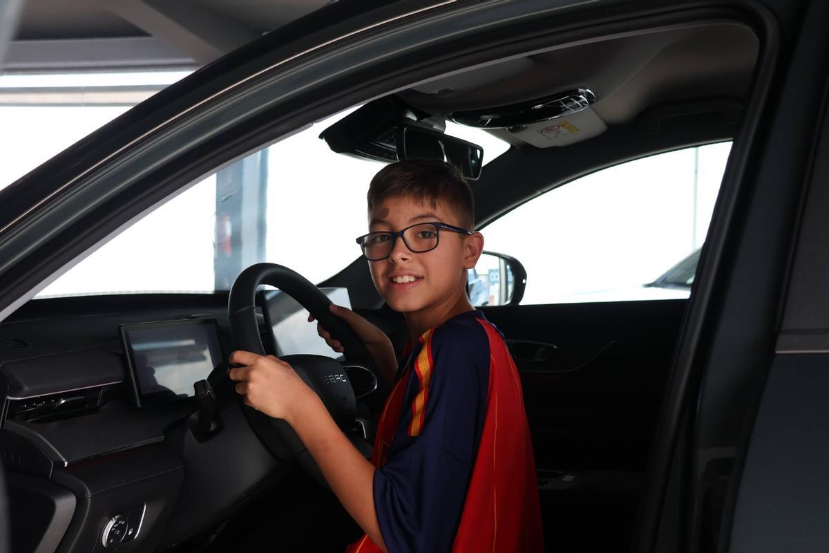 GALERÍA | EBRO llega a Zamora de la mano de Leomotor con un coche inspirado en la Selección Española