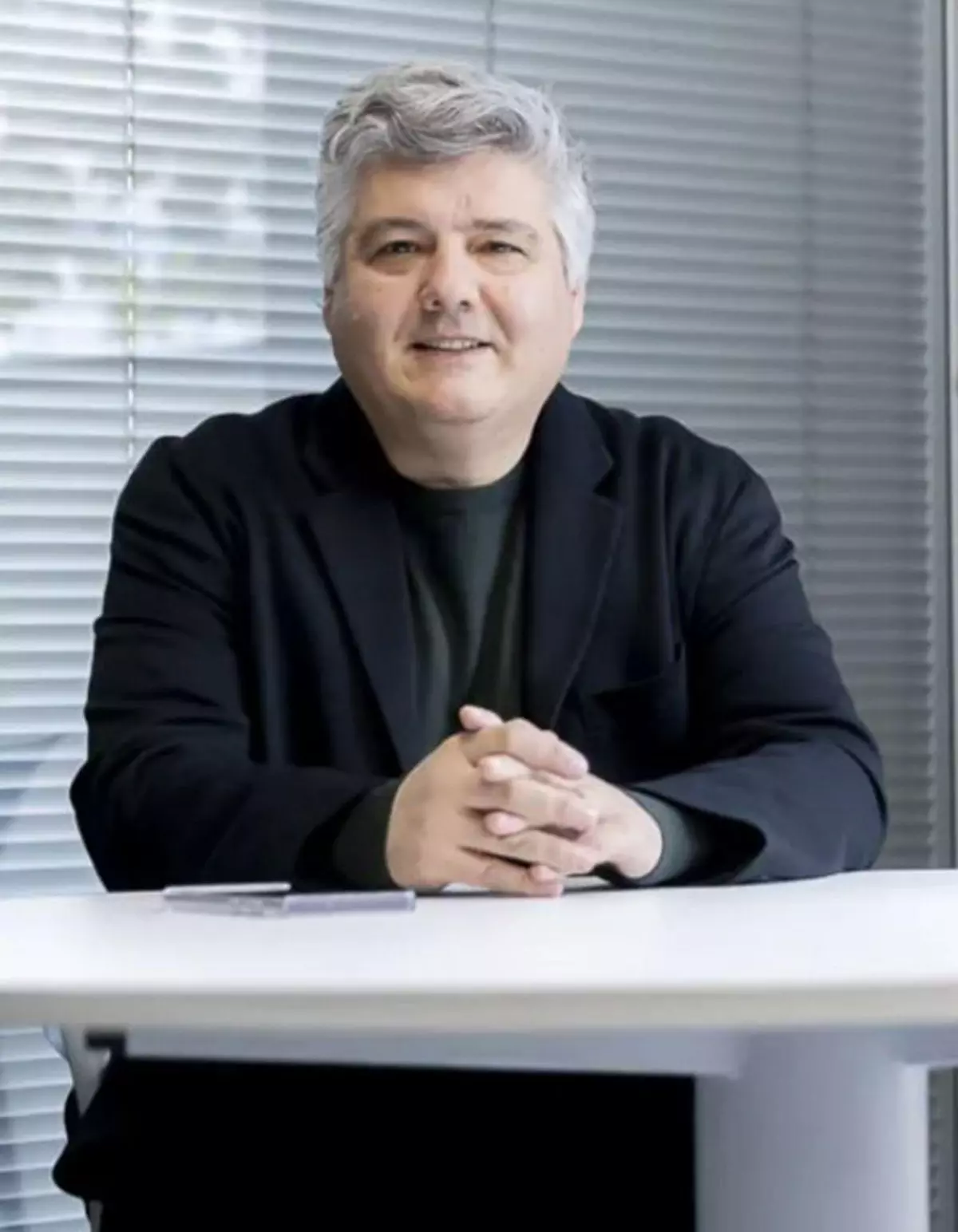 Javier Burón, director de la empresa pública de vivienda de Navarra: «Declarar zona tensionada es un torniquete para poder operar el cuerpo»