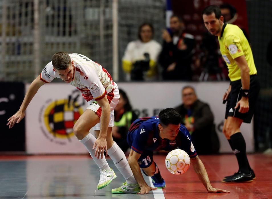 ElPozo Murcia sufrió para doblegar al Levante.