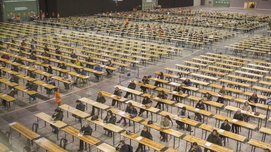 Arrancan los exámenes para 286 plazas del Sergas